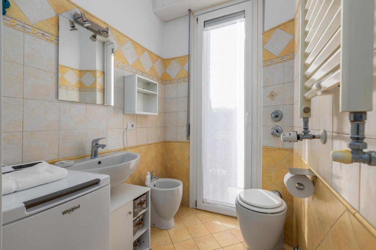 Maiolica Apartment - Free Parking And Great Connection To Linate And Duomo 밀라노 외부 사진