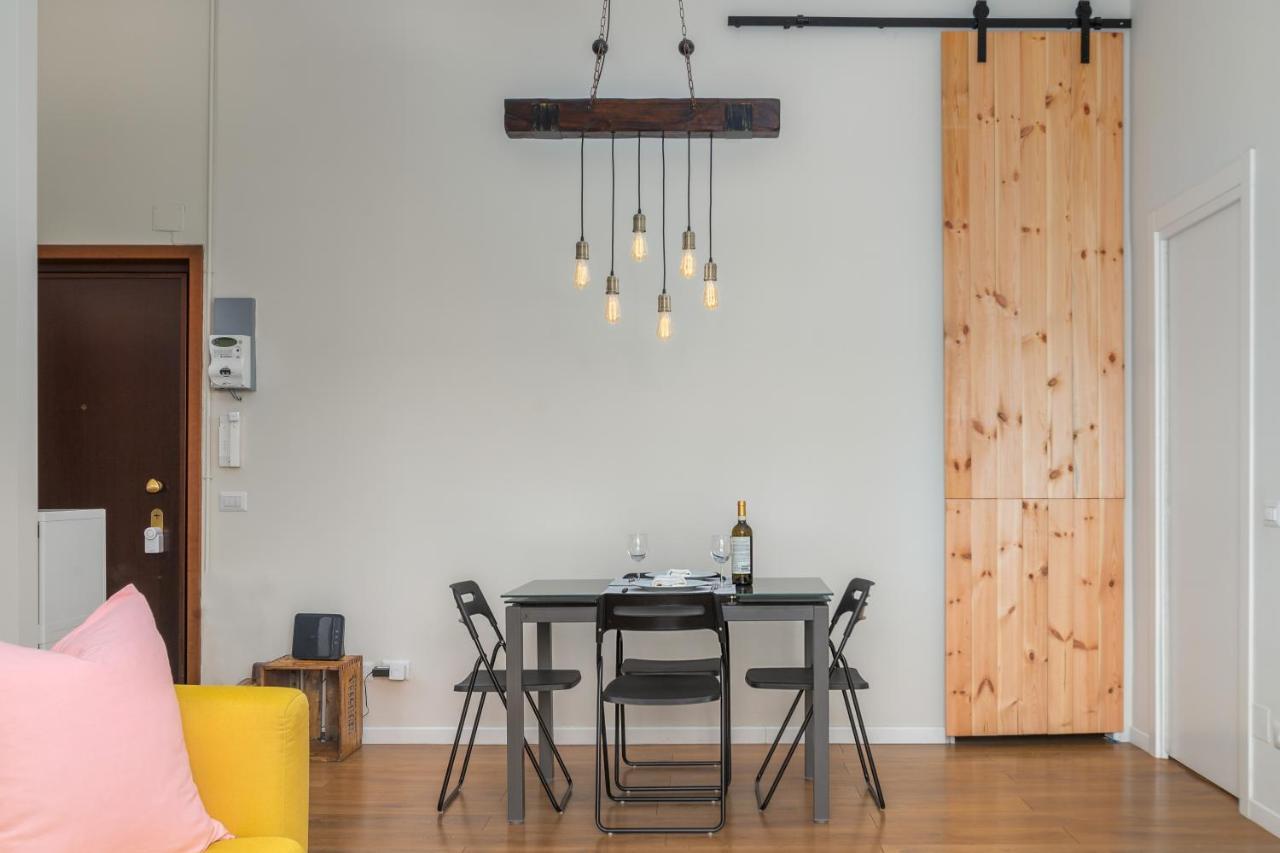 Maiolica Apartment - Free Parking And Great Connection To Linate And Duomo 밀라노 외부 사진